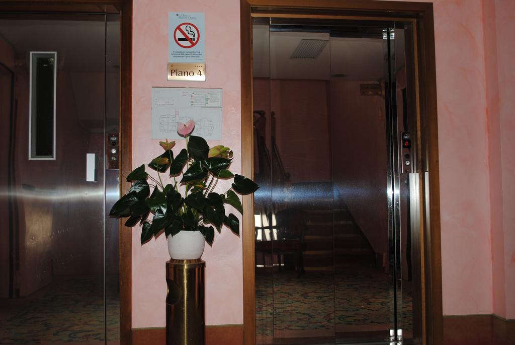Hotel Rosa Del Deserto Castrocaro Terme Eksteriør bilde