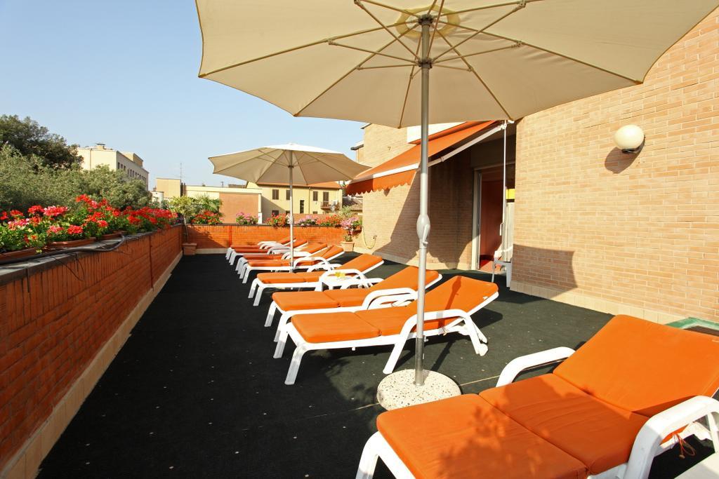 Hotel Rosa Del Deserto Castrocaro Terme Eksteriør bilde